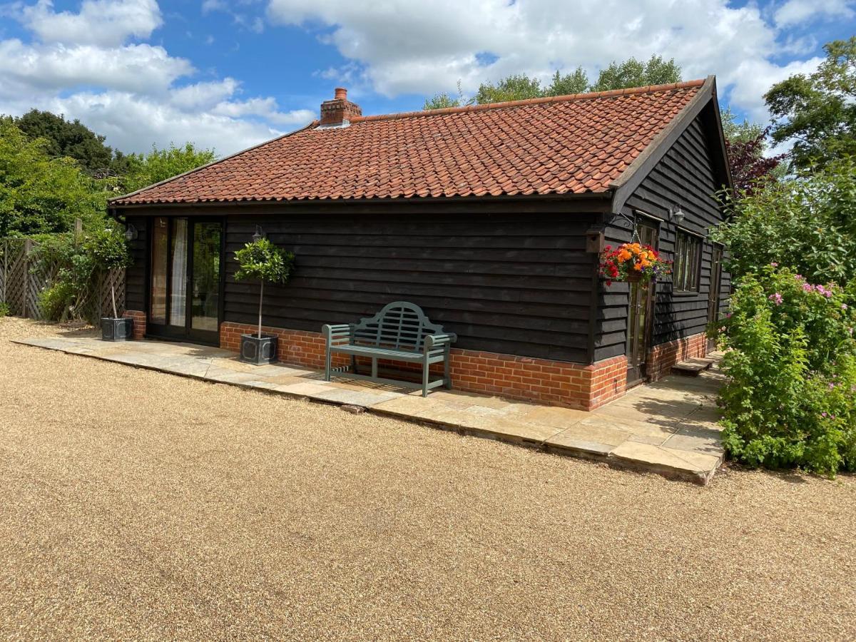Villa Brundish Suffolk Barn 2 Bed Idyllic 6 Acres à Wilby  Extérieur photo